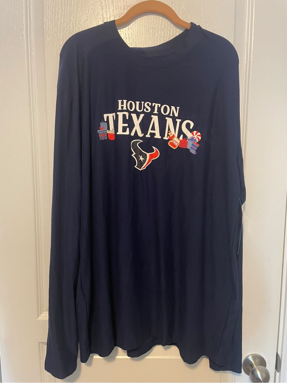 Team Apparel Houston Texans Navy Long Sleeve Graphic Shirt